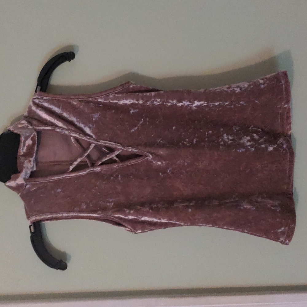Minette, Pink, Crushed Velvet, Sleeveless Top, no size listed, maybe size S